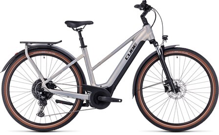 CUBE TOURING HYBRID PRO 625 2023 Pearl Silver