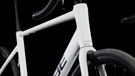 CUBE ATTAIN SLX 2025 53 cm.