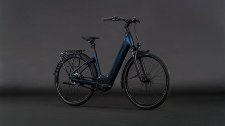 Cube Supreme Hybrid Deluxe One 600