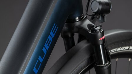 Cube Supreme Hybrid Deluxe One 600
