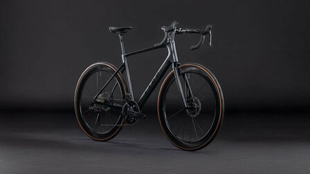 cube ATTAIN C:62 SLT