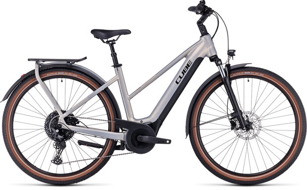 CUBE TOURING HYBRID PRO 625 2023 Pearl Silver