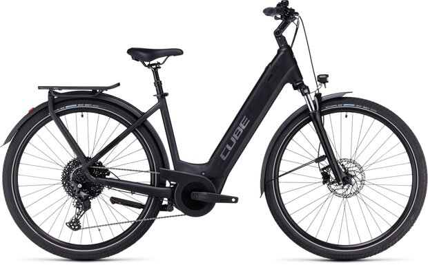 CUBE TOURING HYBRID PRO 625 2023 Black