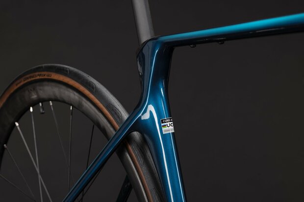 Cube Agree C:62 One Shimano 105 Di2